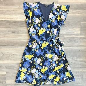 Banana Republic Navy Blue Floral Wrap Dress Size 8 Tall